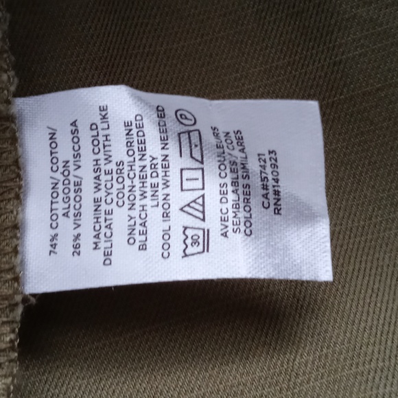 LOFT OUTLET WOMEN'S ARMY GREEN BUTTON FROM MINI SKIRT.SIZE 14. - Picture 12 of 12